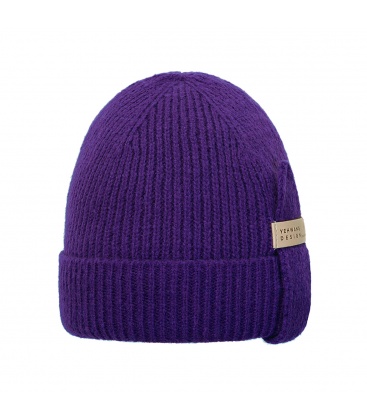 Paarse warme beanie