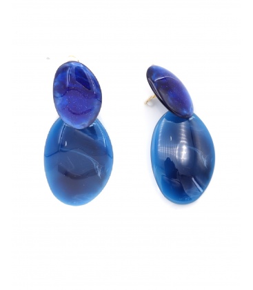 Oorclips in transparant paars met marmerlook